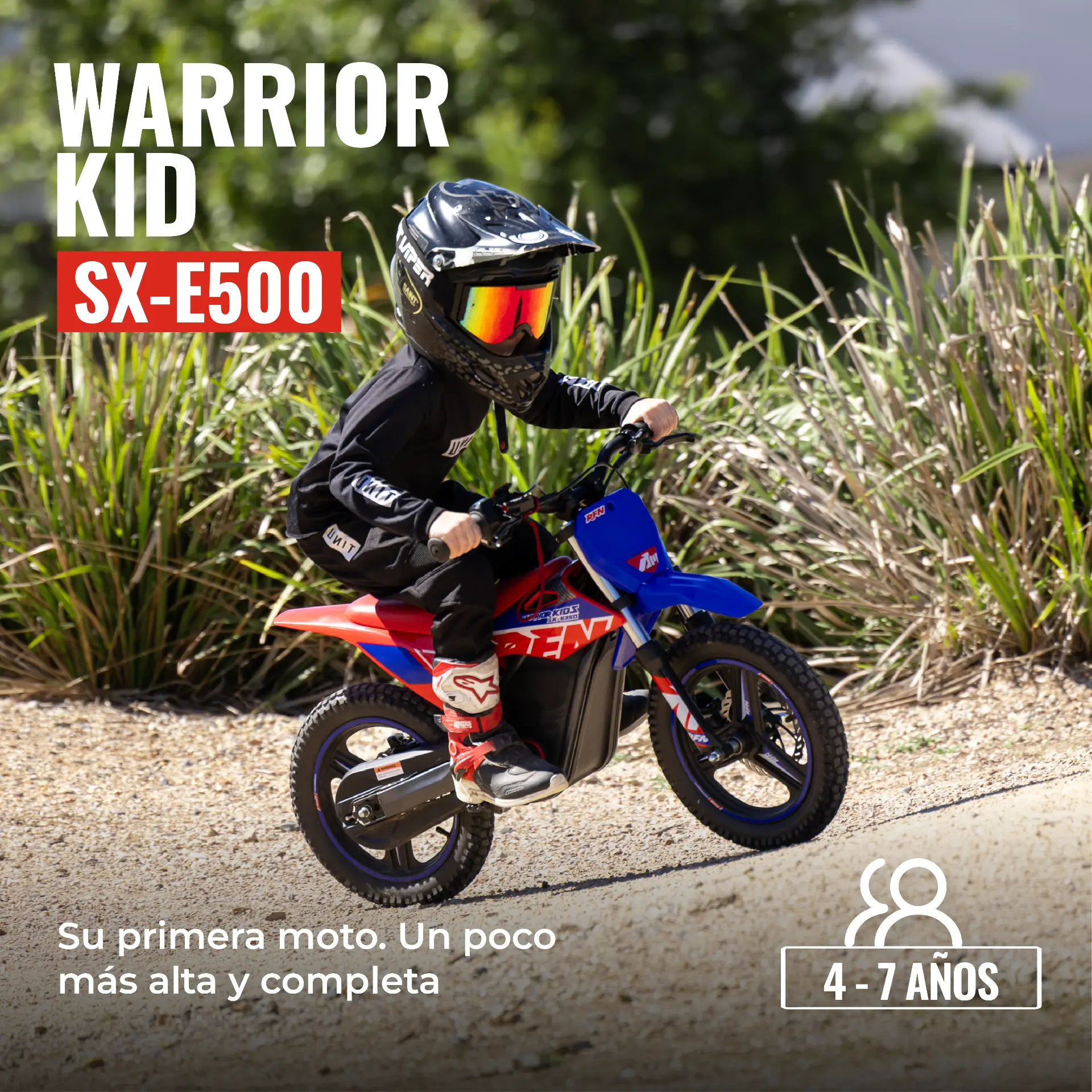 RFN Warrior Kids SX-E500 conducida por un niño en pista de tierra